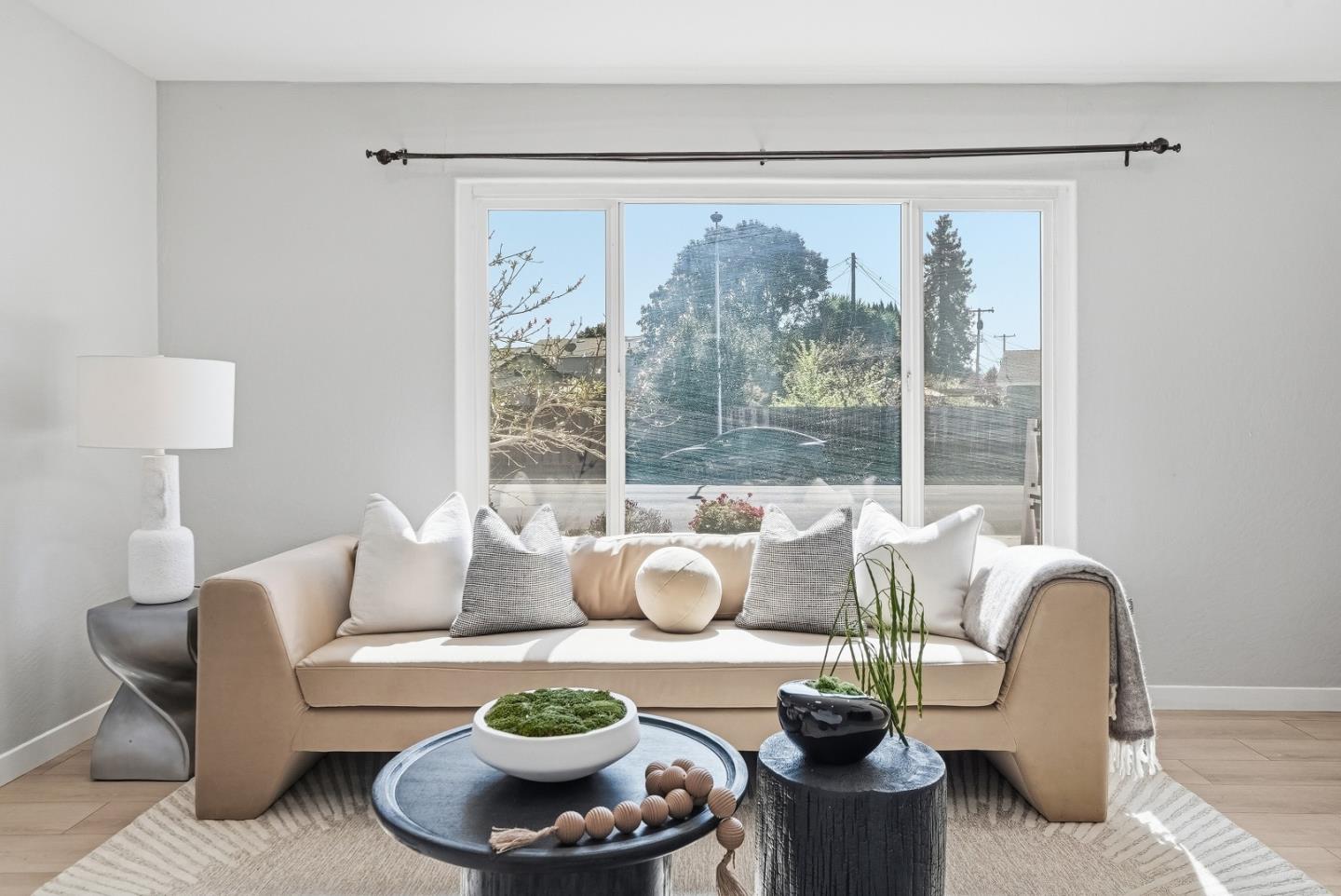 Detail Gallery Image 8 of 49 For 2895 Warburton Ave, Santa Clara,  CA 95051 - 5 Beds | 3 Baths