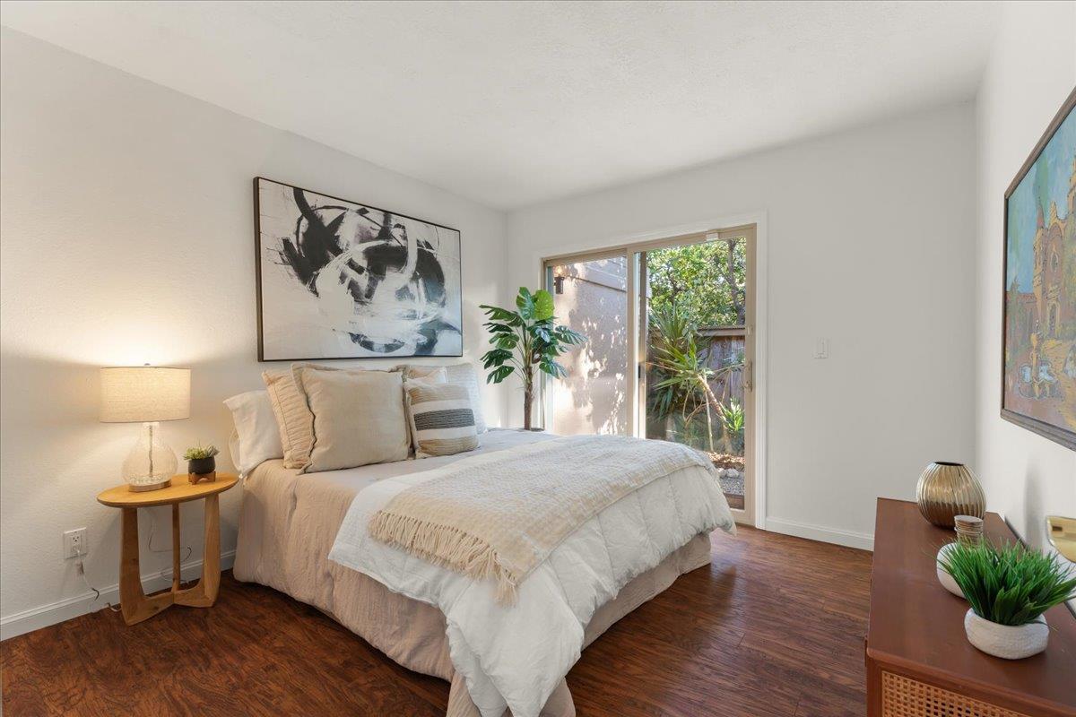 Detail Gallery Image 18 of 30 For 43 Montsalas Dr, Monterey,  CA 93940 - 2 Beds | 2 Baths