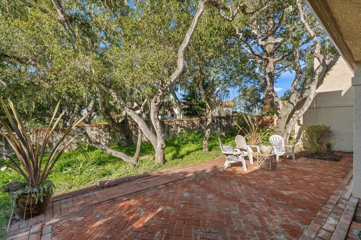 Detail Gallery Image 24 of 30 For 43 Montsalas Dr, Monterey,  CA 93940 - 2 Beds | 2 Baths