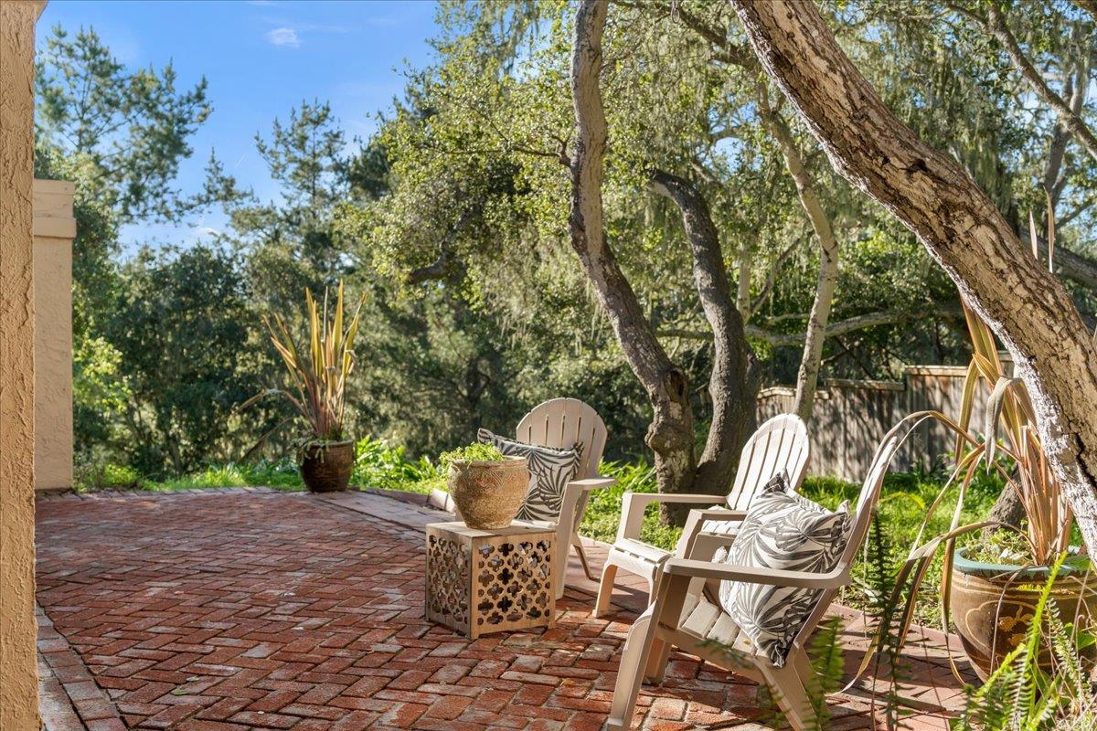 Detail Gallery Image 25 of 30 For 43 Montsalas Dr, Monterey,  CA 93940 - 2 Beds | 2 Baths