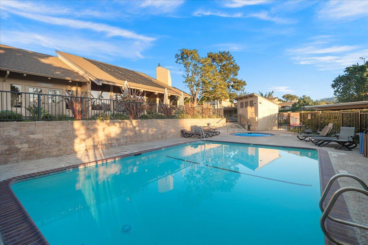 Detail Gallery Image 29 of 30 For 43 Montsalas Dr, Monterey,  CA 93940 - 2 Beds | 2 Baths