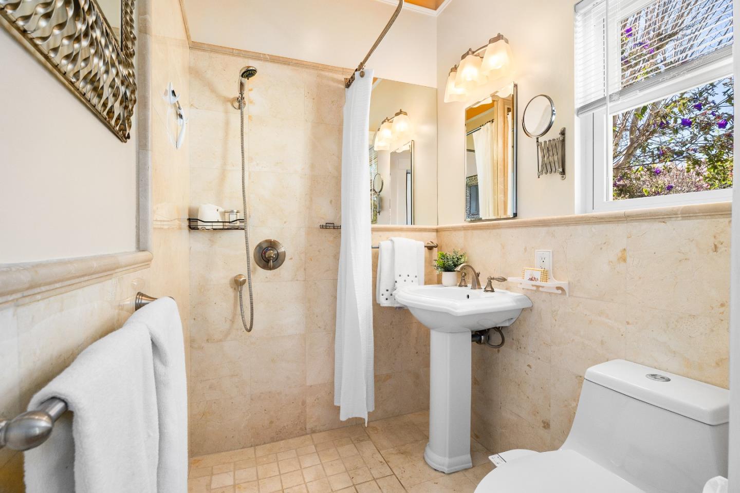 Detail Gallery Image 18 of 50 For 222 Seaview Ave, Santa Cruz,  CA 95062 - 3 Beds | 2 Baths