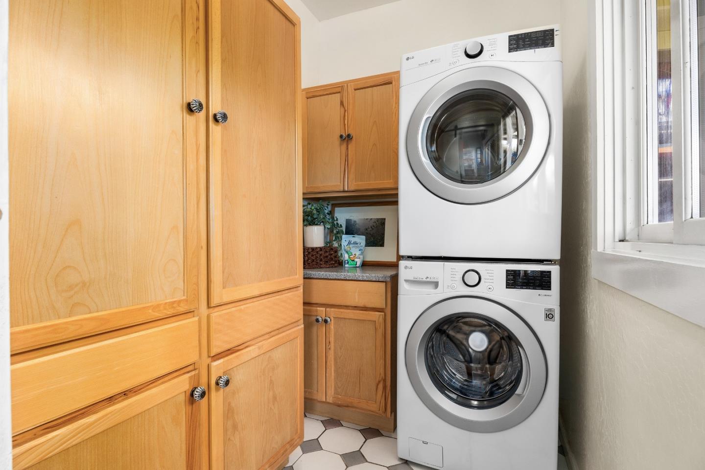 Detail Gallery Image 26 of 50 For 222 Seaview Ave, Santa Cruz,  CA 95062 - 3 Beds | 2 Baths