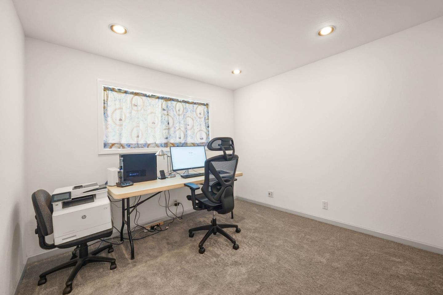 Detail Gallery Image 30 of 45 For 529 Bryce Ct, Milpitas,  CA 95035 - 4 Beds | 2/1 Baths