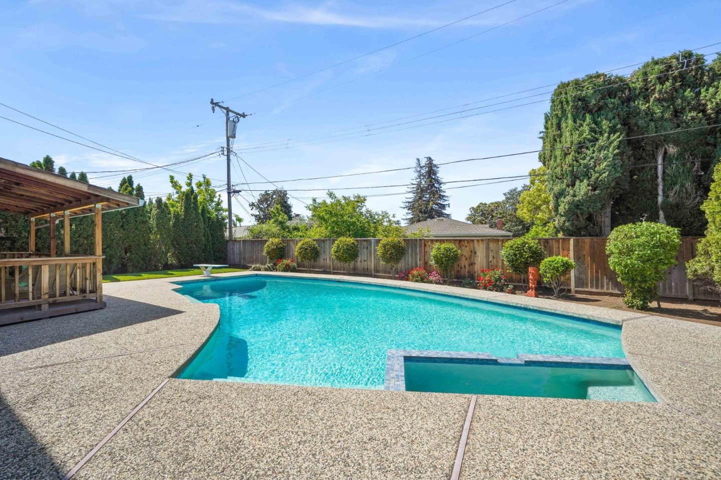 Detail Gallery Image 31 of 45 For 529 Bryce Ct, Milpitas,  CA 95035 - 4 Beds | 2/1 Baths