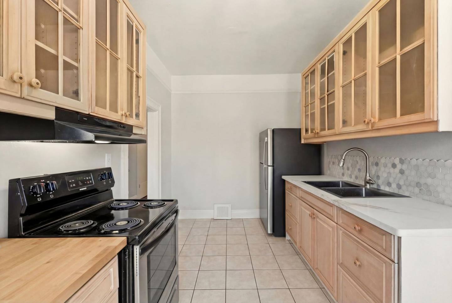 Detail Gallery Image 24 of 51 For 119 E Poplar Ave, San Mateo,  CA 94401 - – Beds | – Baths