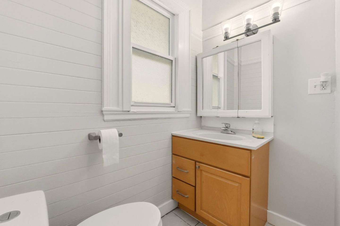 Detail Gallery Image 36 of 51 For 119 E Poplar Ave, San Mateo,  CA 94401 - – Beds | – Baths