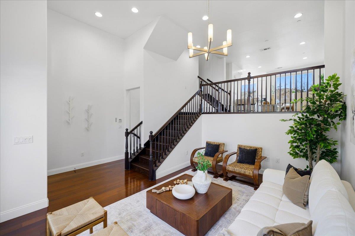 Photo #6: ML82034498 Listing: Photo #6