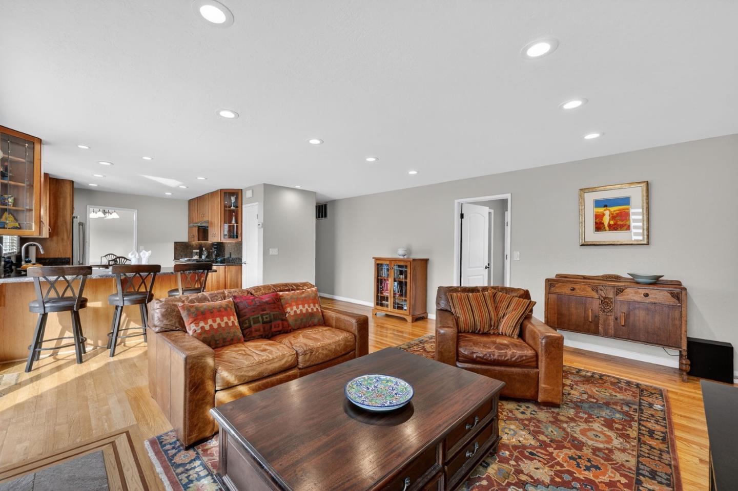 Detail Gallery Image 17 of 38 For 4309 Funston Dr, San Jose,  CA 95136 - 5 Beds | 2/1 Baths