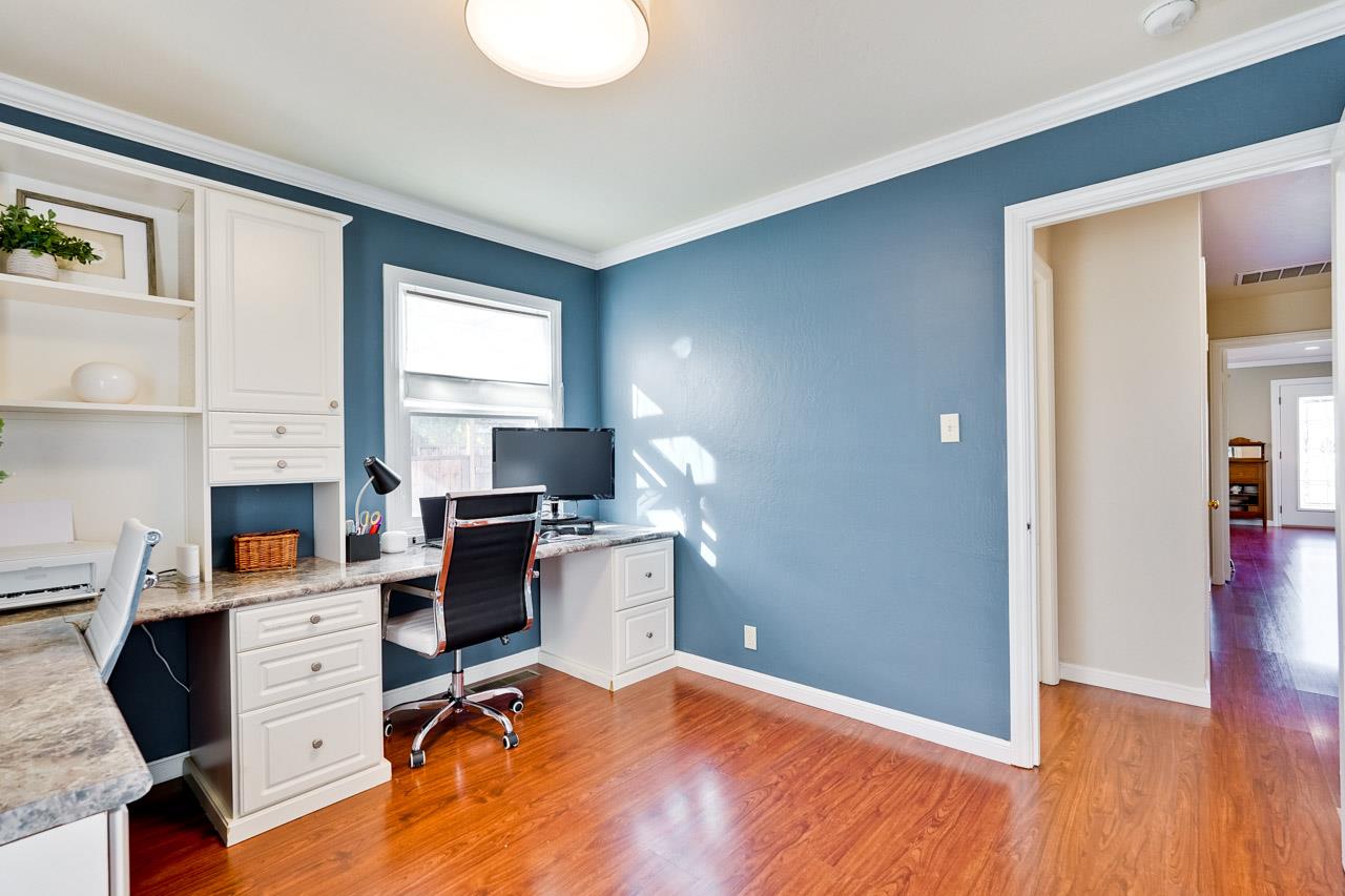 Detail Gallery Image 28 of 55 For 22054 Hibiscus Dr, Cupertino,  CA 95014 - 4 Beds | 2 Baths