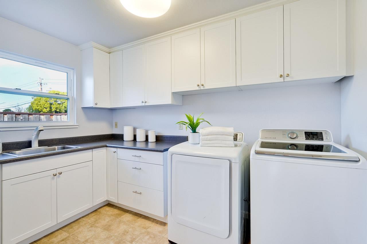 Detail Gallery Image 46 of 55 For 22054 Hibiscus Dr, Cupertino,  CA 95014 - 4 Beds | 2 Baths