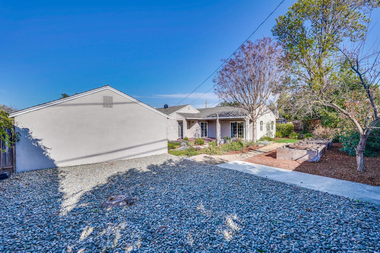 Detail Gallery Image 53 of 55 For 22054 Hibiscus Dr, Cupertino,  CA 95014 - 4 Beds | 2 Baths