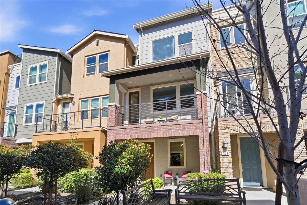 Detail Gallery Image 52 of 64 For 381 Charles Morris Ter, Sunnyvale,  CA 94085 - 4 Beds | 3 Baths