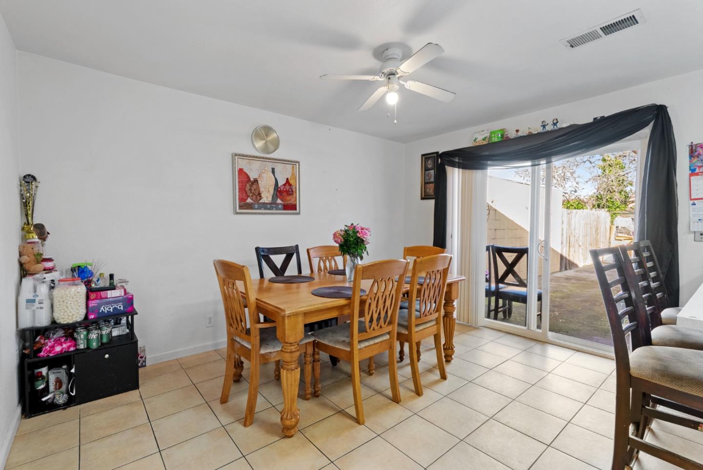 Detail Gallery Image 25 of 37 For 1780 Truckee Way, Salinas,  CA 93906 - 4 Beds | 2 Baths