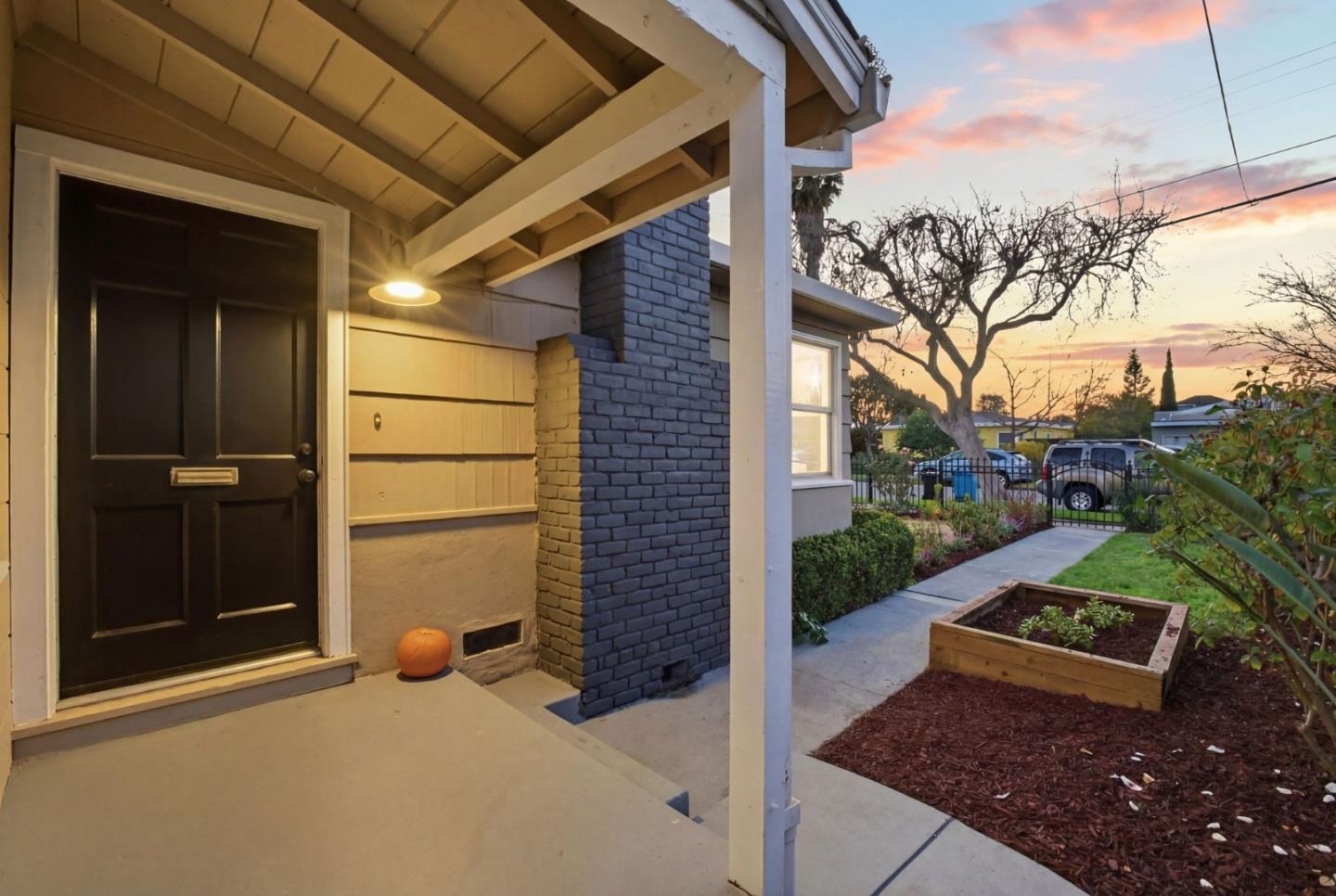 Detail Gallery Image 64 of 66 For 1064 15th Ave, Redwood City,  CA 94063 - 5 Beds | 2 Baths