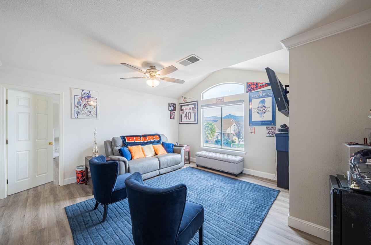 Detail Gallery Image 26 of 52 For 2101 Primrose Ct, Hollister,  CA 95023 - 5 Beds | 3 Baths