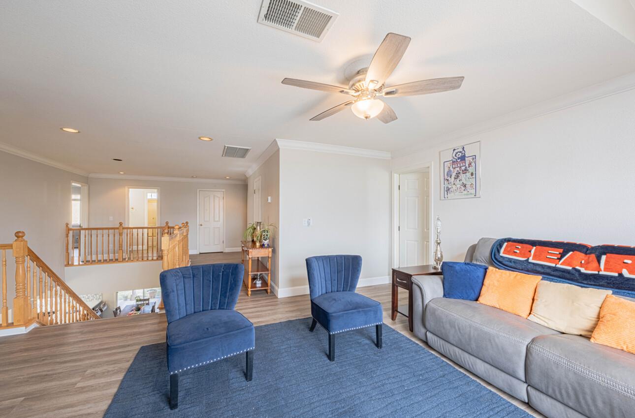 Detail Gallery Image 28 of 52 For 2101 Primrose Ct, Hollister,  CA 95023 - 5 Beds | 3 Baths