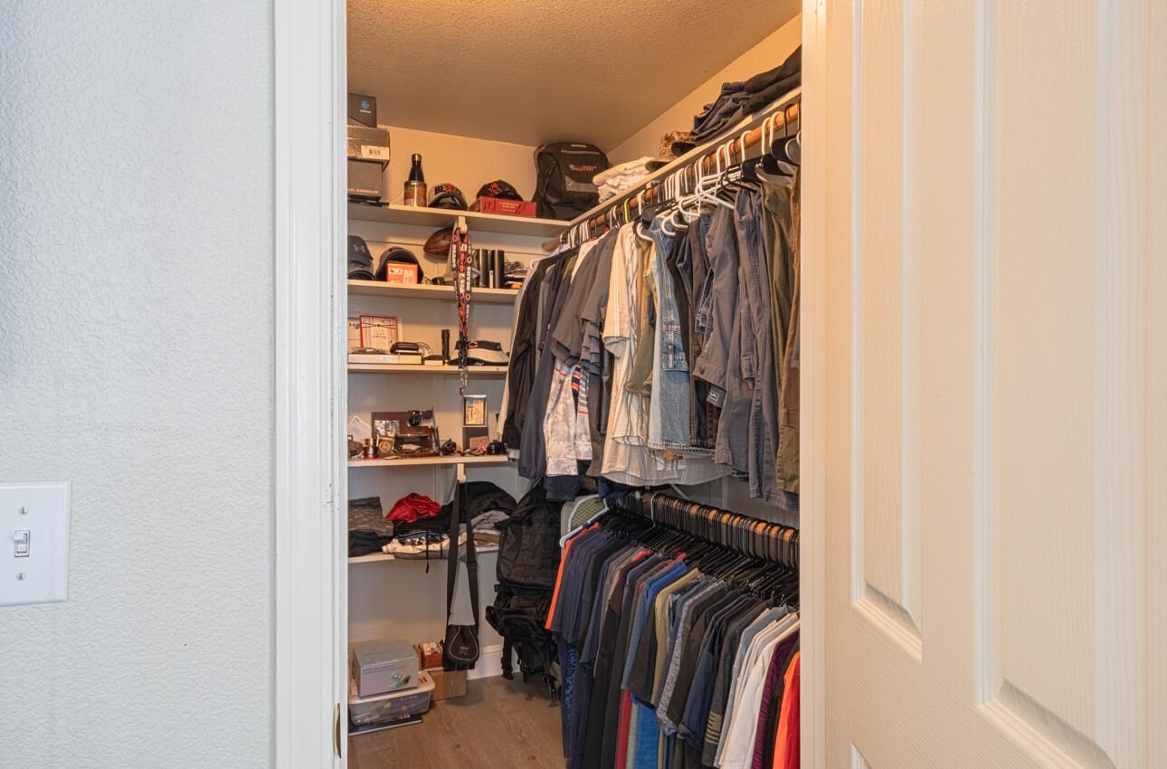 Detail Gallery Image 32 of 52 For 2101 Primrose Ct, Hollister,  CA 95023 - 5 Beds | 3 Baths