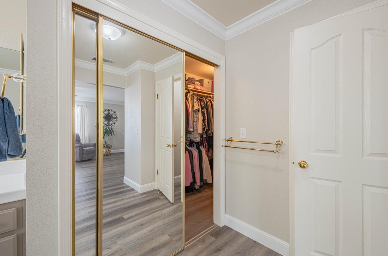 Detail Gallery Image 36 of 52 For 2101 Primrose Ct, Hollister,  CA 95023 - 5 Beds | 3 Baths