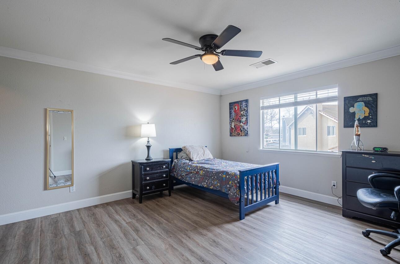 Detail Gallery Image 37 of 52 For 2101 Primrose Ct, Hollister,  CA 95023 - 5 Beds | 3 Baths