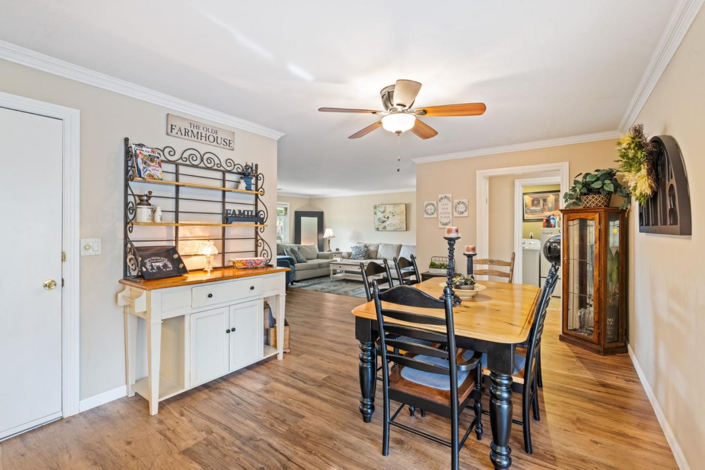 Detail Gallery Image 15 of 55 For 832 Raeburn Ct, San Jose,  CA 95136 - 2 Beds | 2 Baths