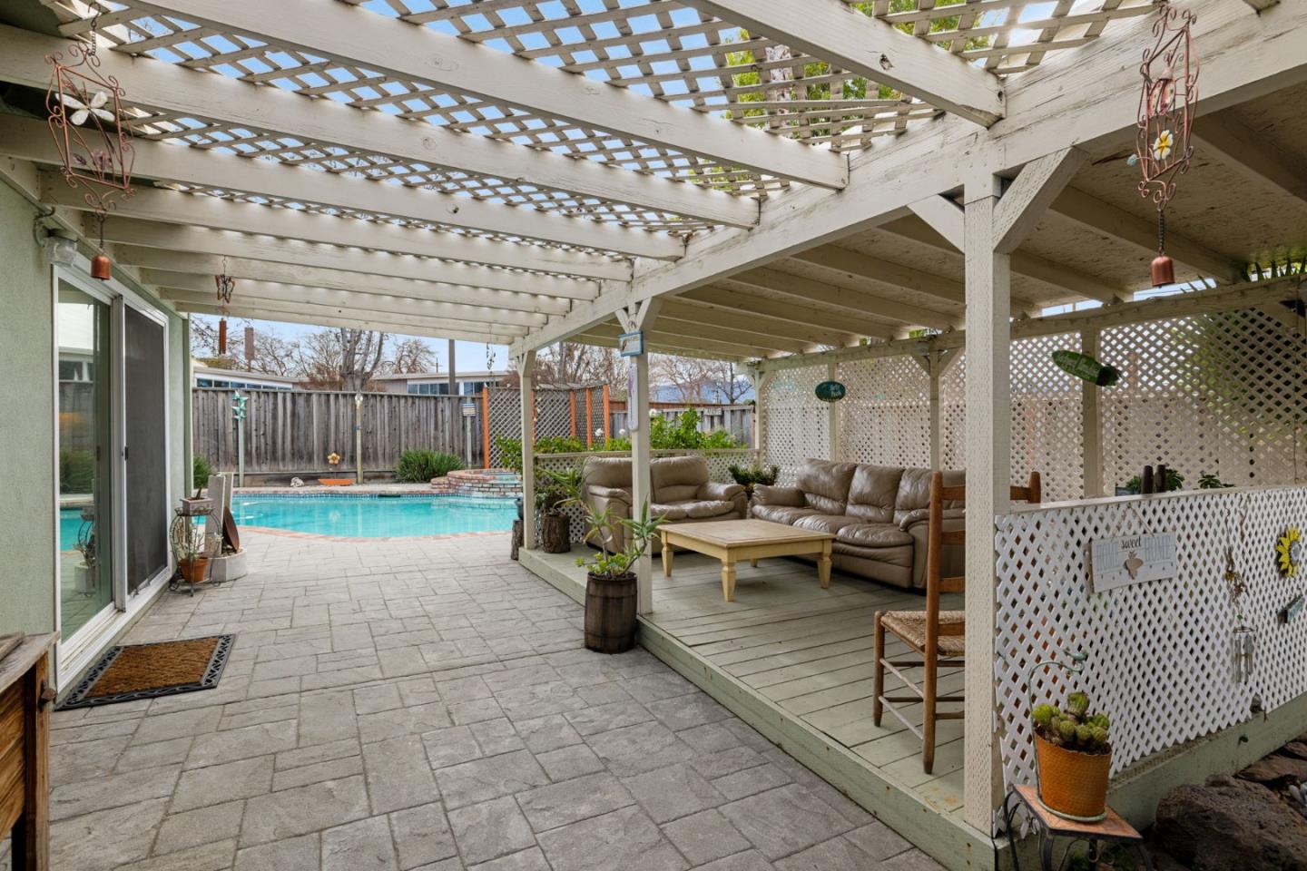 Detail Gallery Image 38 of 55 For 832 Raeburn Ct, San Jose,  CA 95136 - 2 Beds | 2 Baths