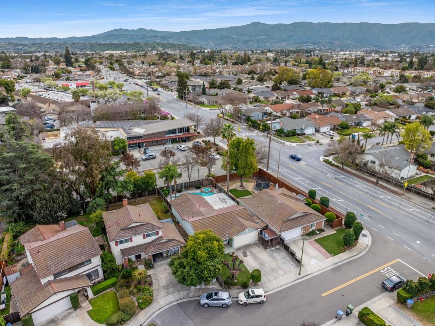 Detail Gallery Image 51 of 55 For 832 Raeburn Ct, San Jose,  CA 95136 - 2 Beds | 2 Baths