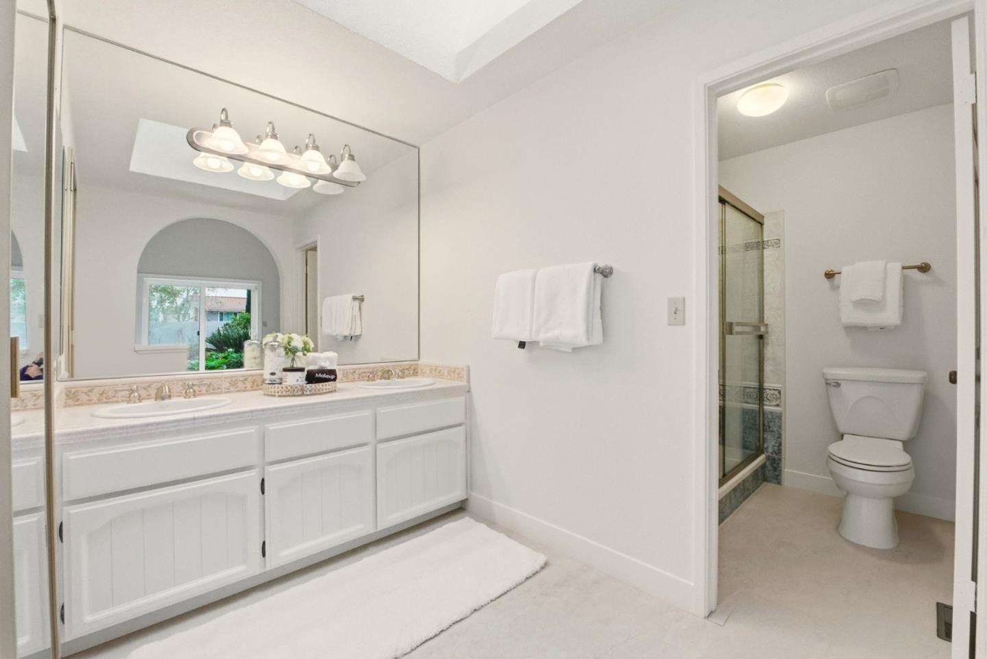 Detail Gallery Image 45 of 66 For 72 Amorok Way, Fremont,  CA 94539 - 5 Beds | 2/1 Baths