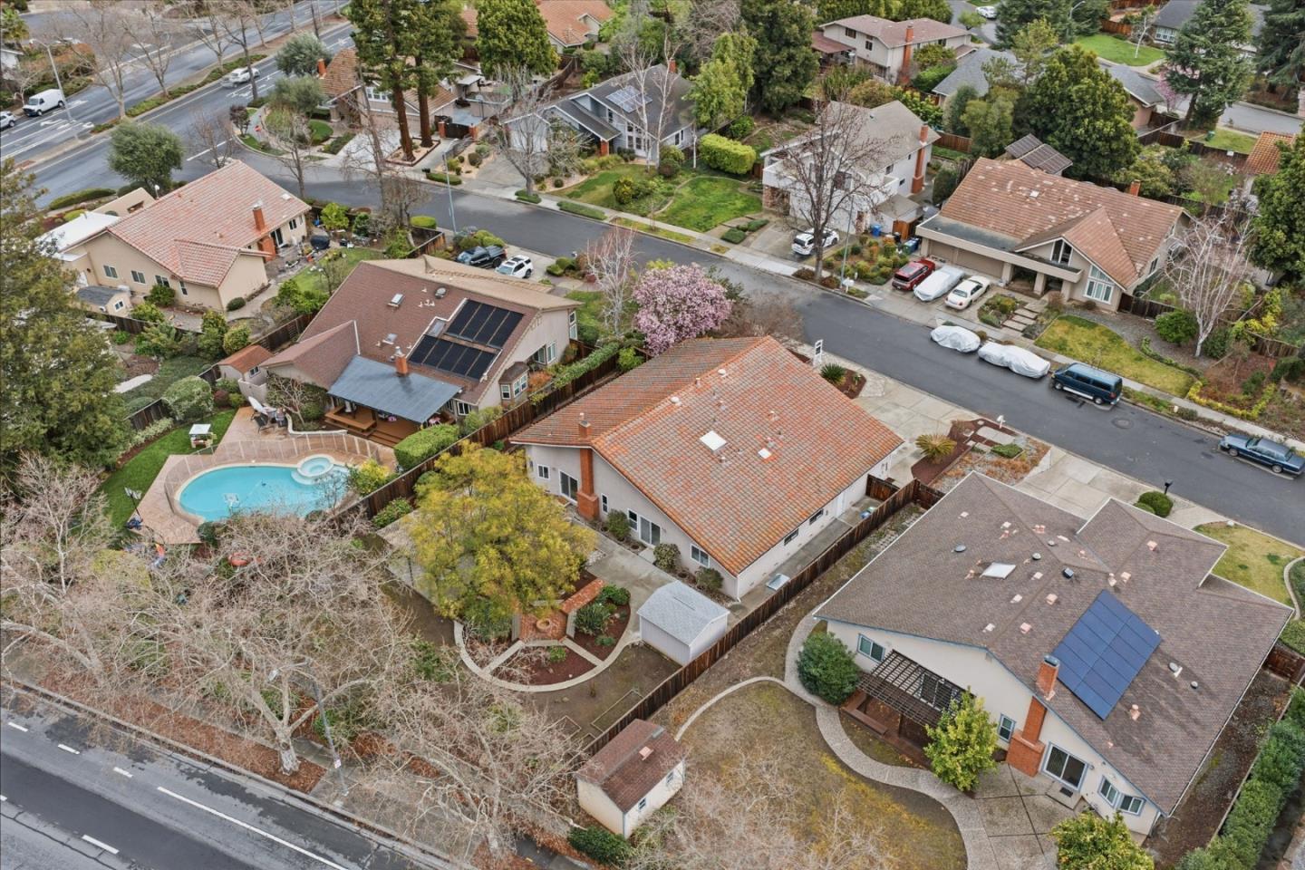 Detail Gallery Image 63 of 66 For 72 Amorok Way, Fremont,  CA 94539 - 5 Beds | 2/1 Baths