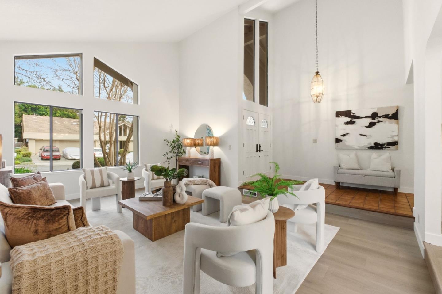 Detail Gallery Image 7 of 66 For 72 Amorok Way, Fremont,  CA 94539 - 5 Beds | 2/1 Baths