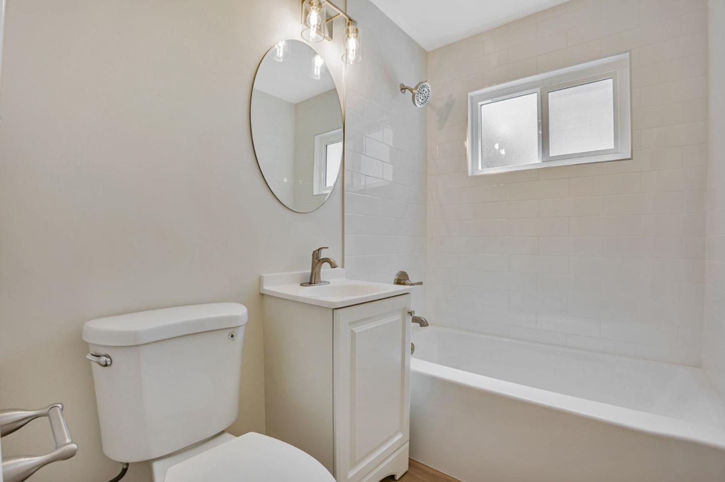 Detail Gallery Image 17 of 50 For 720 Lockhaven Dr, Pacifica,  CA 94044 - 4 Beds | 2 Baths