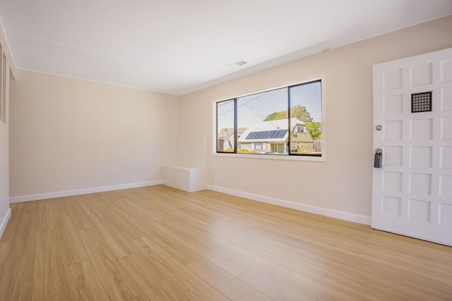 Detail Gallery Image 34 of 50 For 720 Lockhaven Dr, Pacifica,  CA 94044 - 4 Beds | 2 Baths