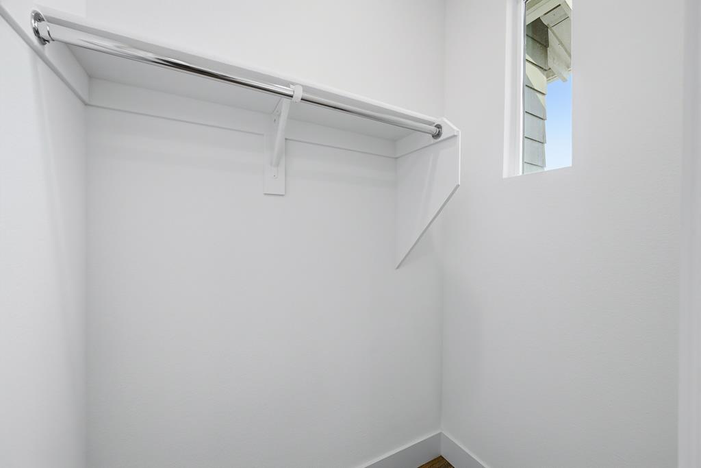 Detail Gallery Image 38 of 67 For 2287 Mora Pl, Mountain View,  CA 94040 - 2 Beds | 2/1 Baths