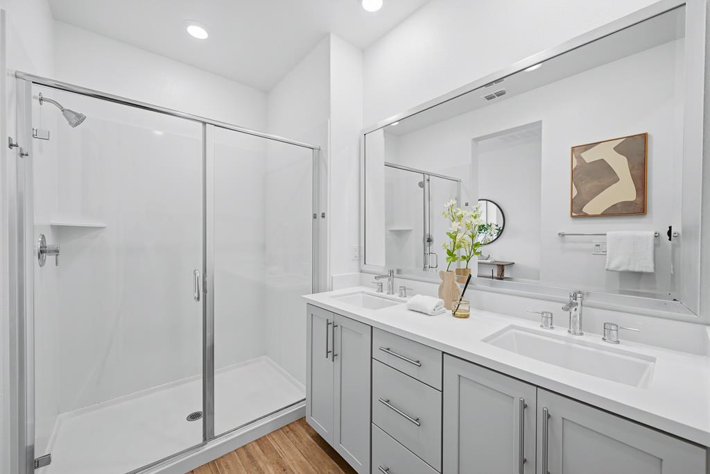 Detail Gallery Image 41 of 67 For 2287 Mora Pl, Mountain View,  CA 94040 - 2 Beds | 2/1 Baths