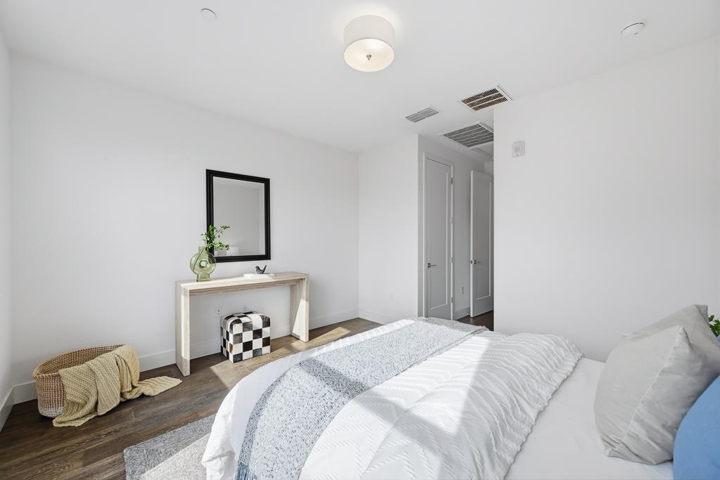 Detail Gallery Image 45 of 67 For 2287 Mora Pl, Mountain View,  CA 94040 - 2 Beds | 2/1 Baths