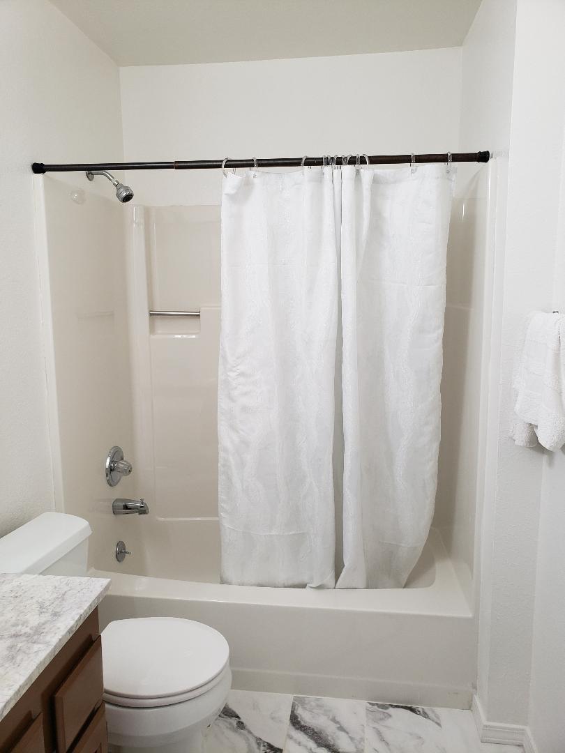 Detail Gallery Image 15 of 20 For 1234 Clinton St a,  Redwood City,  CA 94061 - 2 Beds | 2 Baths