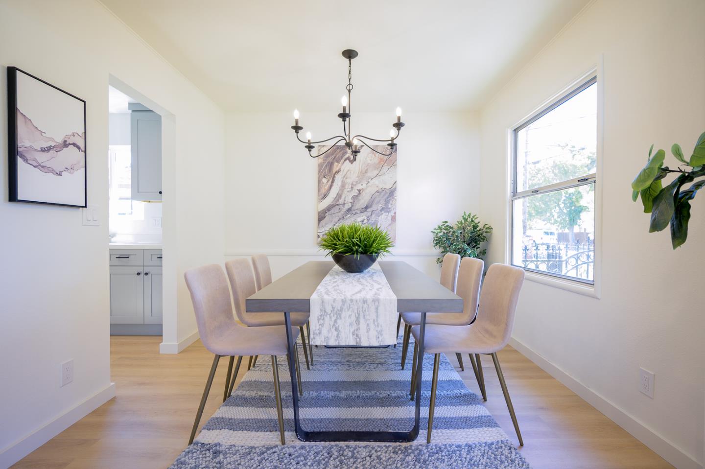 Detail Gallery Image 11 of 68 For 1064 15th Ave, Redwood City,  CA 94063 - – Beds | – Baths