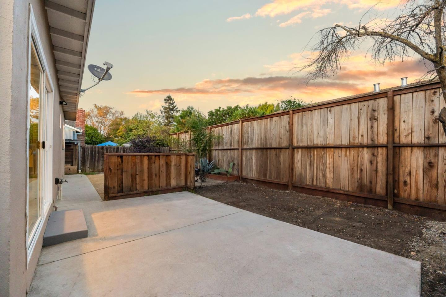 Detail Gallery Image 60 of 68 For 1064 15th Ave, Redwood City,  CA 94063 - – Beds | – Baths