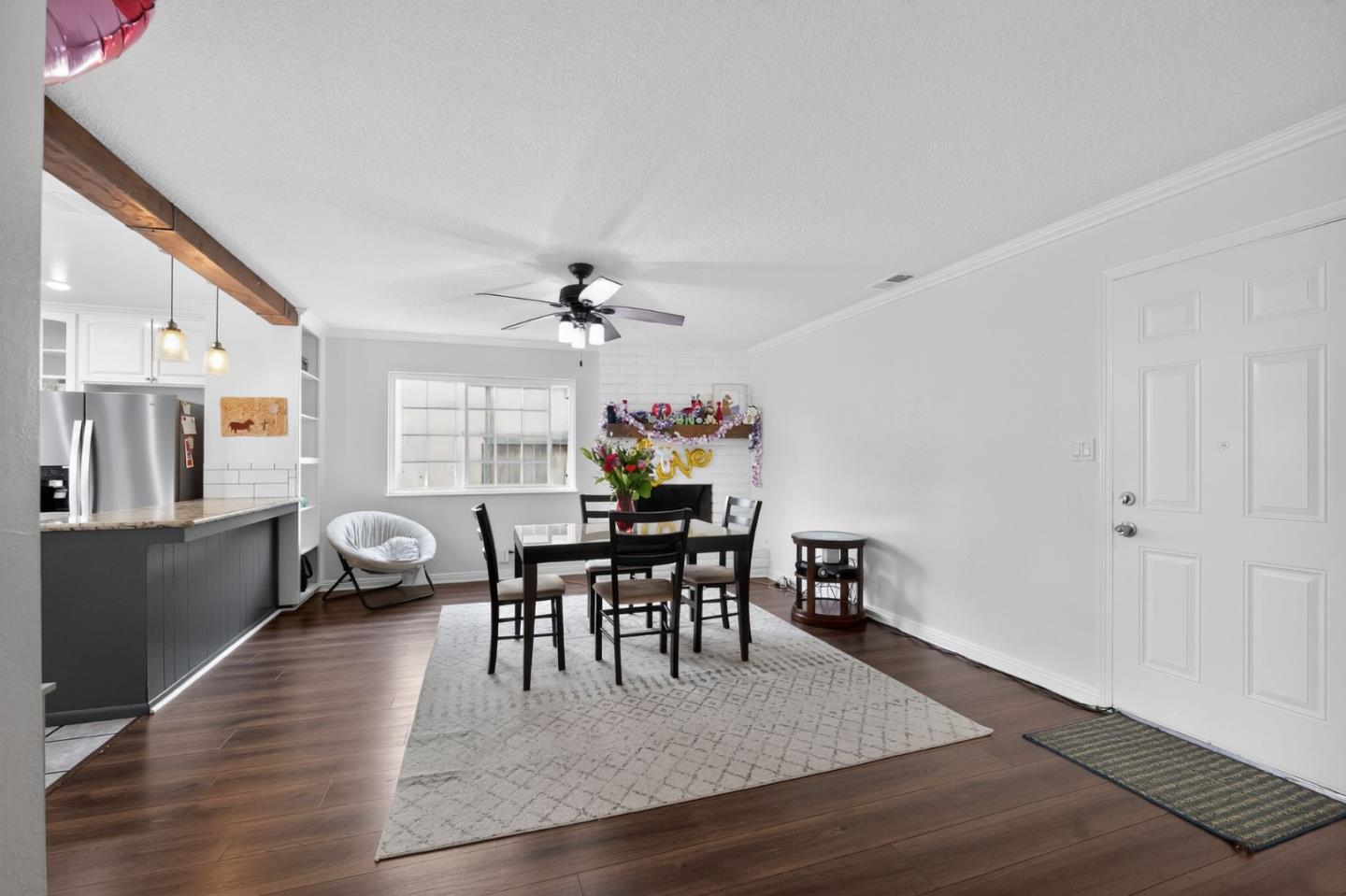 Detail Gallery Image 14 of 25 For 865 Locust Ave, Manteca,  CA 95337 - 3 Beds | 2 Baths