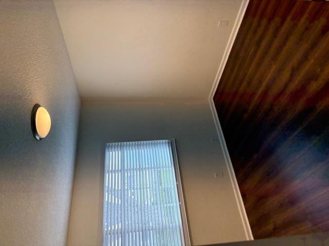 Detail Gallery Image 3 of 9 For 865 Locust Ave, Manteca,  CA 95337 - 3 Beds | 2 Baths