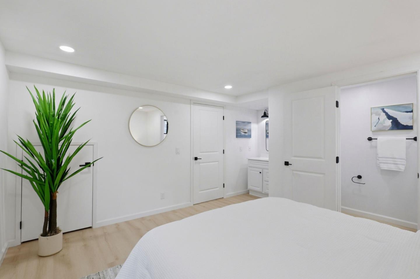 Detail Gallery Image 18 of 32 For 273 Rio Del Mar Blvd, Aptos,  CA 95003 - 2 Beds | 2 Baths