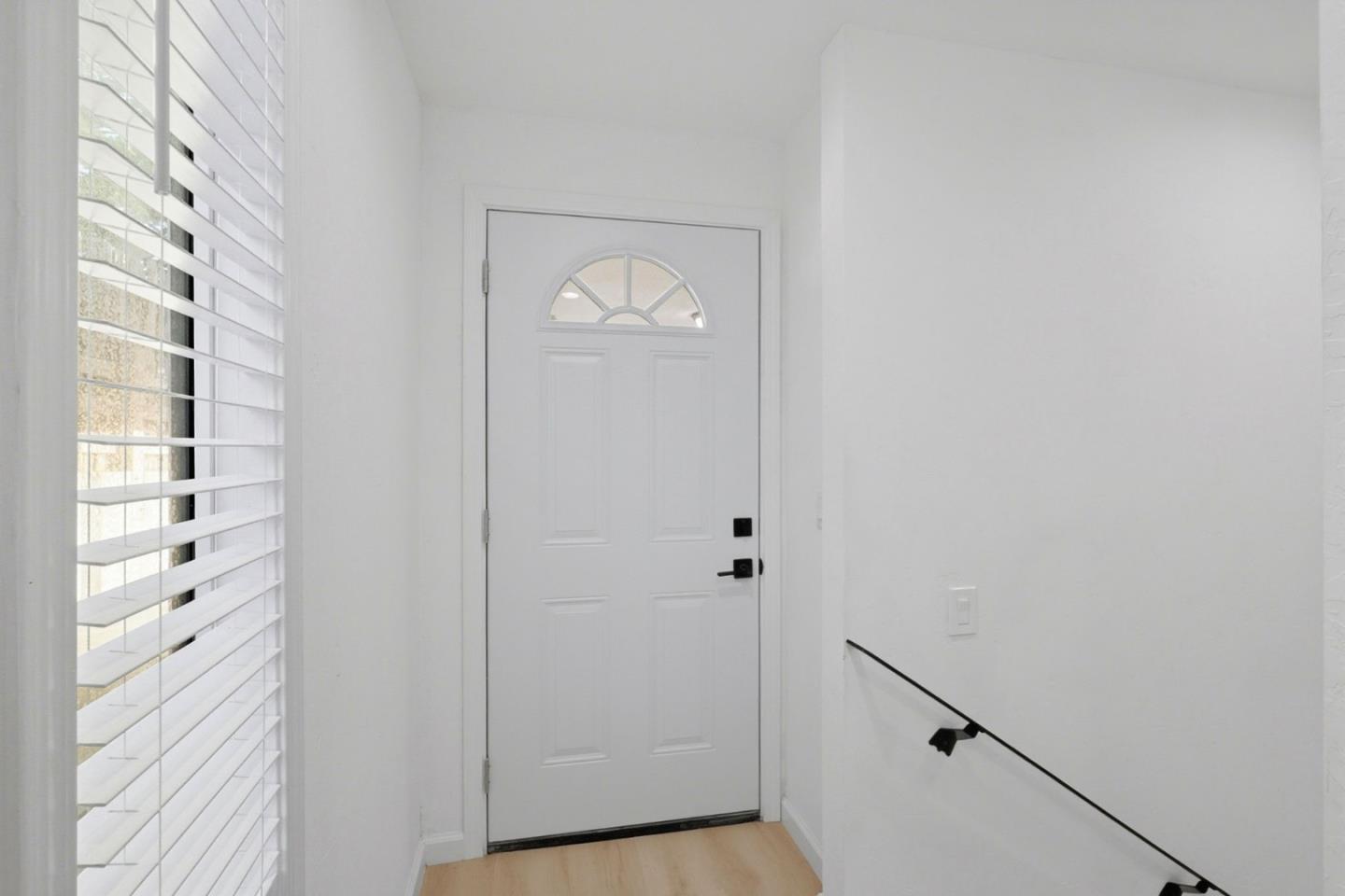 Detail Gallery Image 2 of 32 For 273 Rio Del Mar Blvd, Aptos,  CA 95003 - 2 Beds | 2 Baths