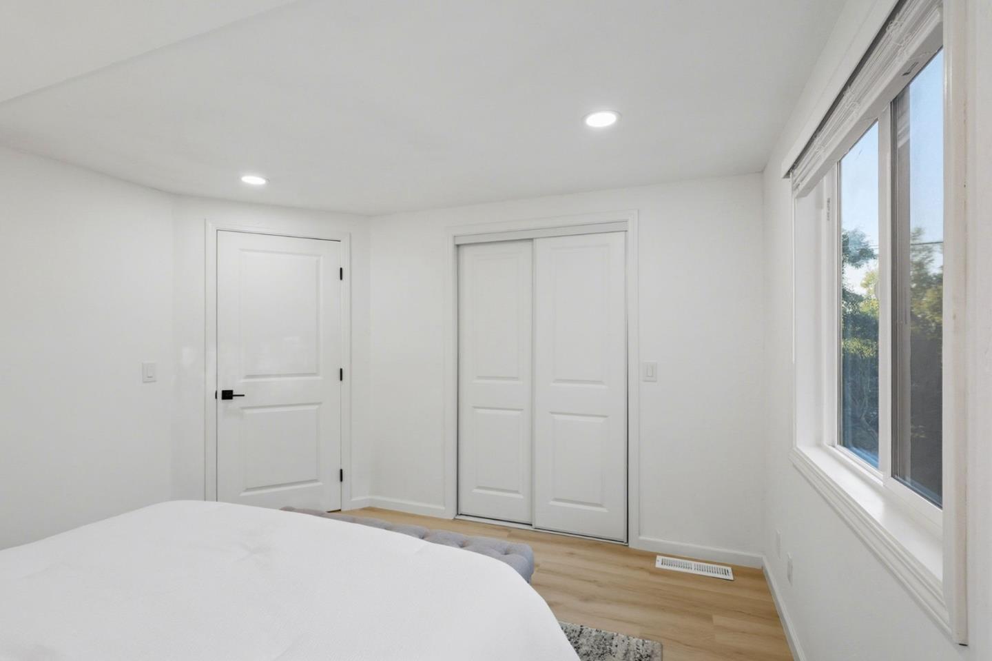 Detail Gallery Image 20 of 32 For 273 Rio Del Mar Blvd, Aptos,  CA 95003 - 2 Beds | 2 Baths