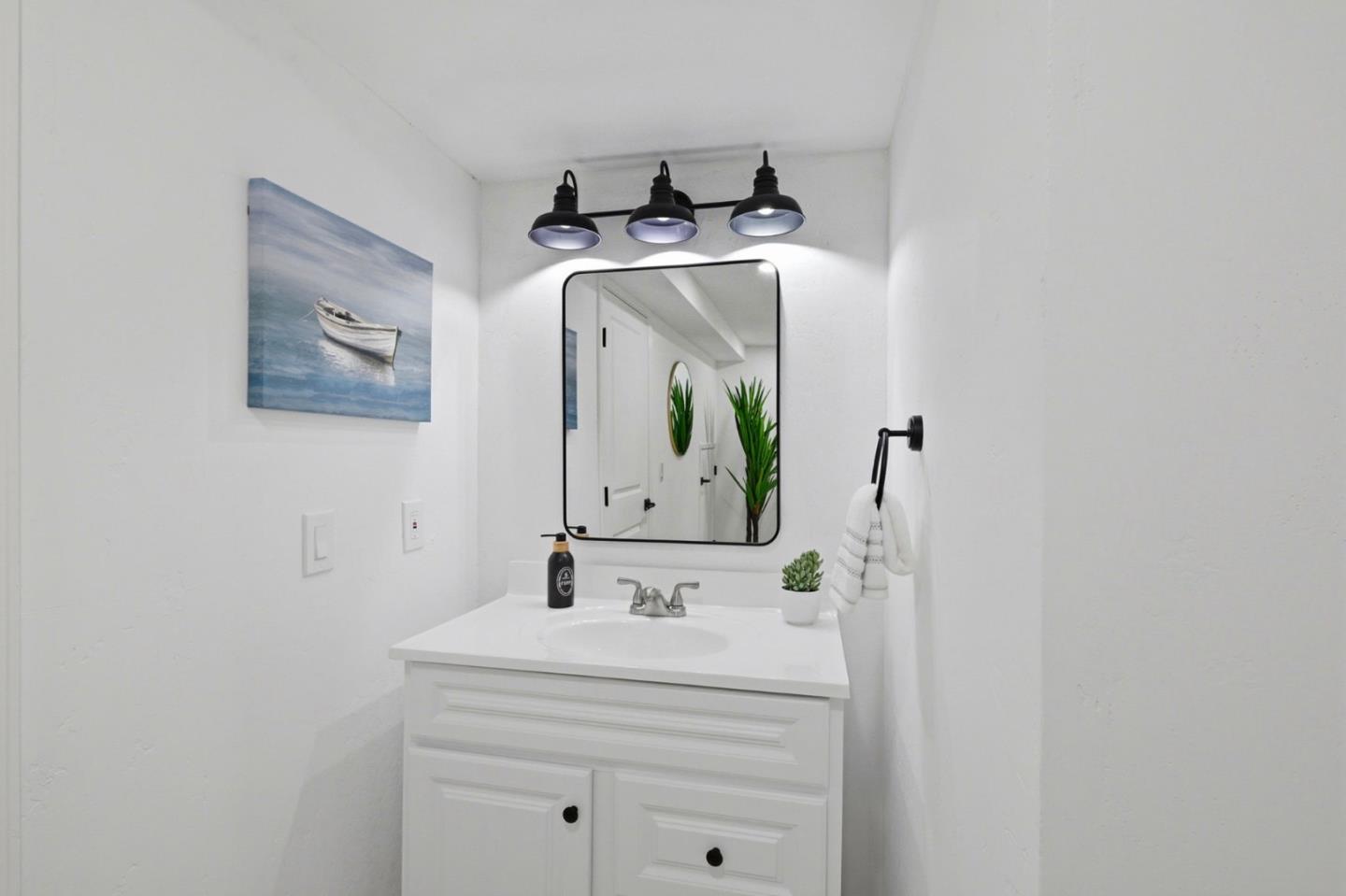 Detail Gallery Image 21 of 32 For 273 Rio Del Mar Blvd, Aptos,  CA 95003 - 2 Beds | 2 Baths