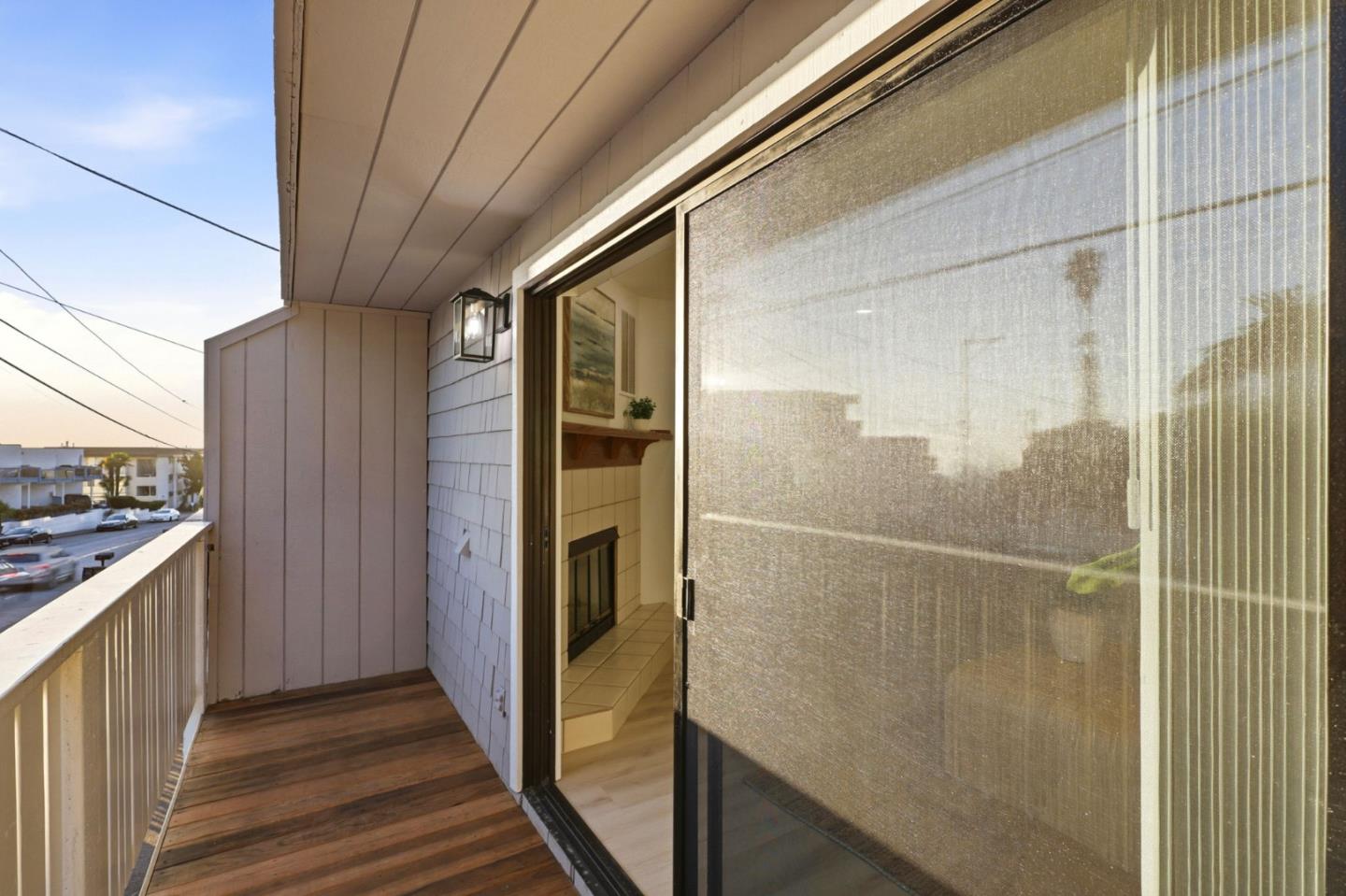 Detail Gallery Image 25 of 32 For 273 Rio Del Mar Blvd, Aptos,  CA 95003 - 2 Beds | 2 Baths