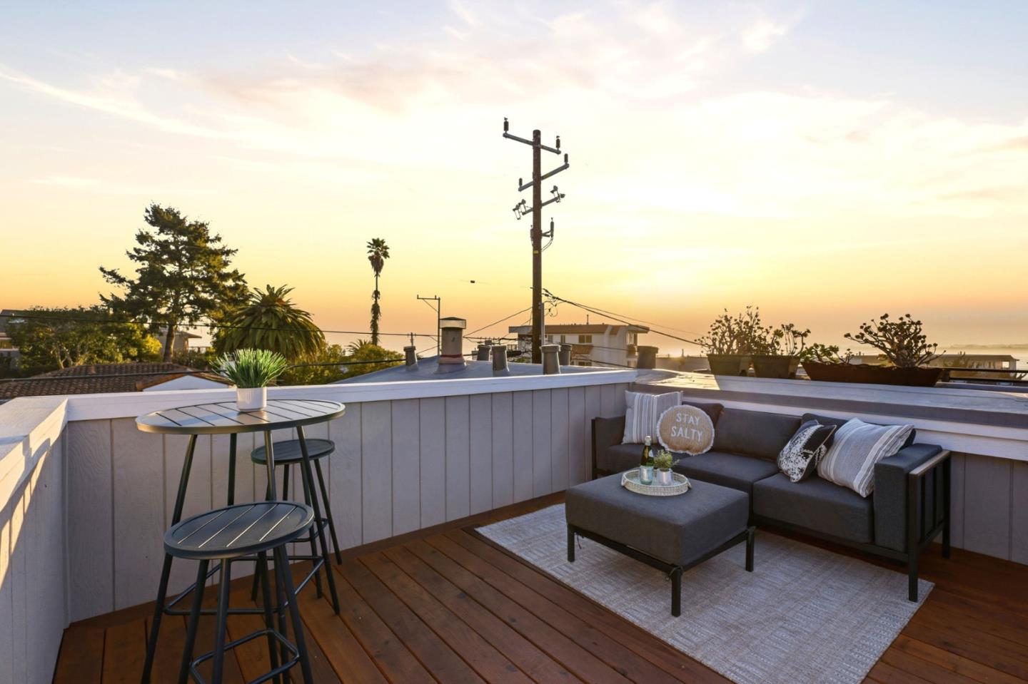 Detail Gallery Image 29 of 32 For 273 Rio Del Mar Blvd, Aptos,  CA 95003 - 2 Beds | 2 Baths