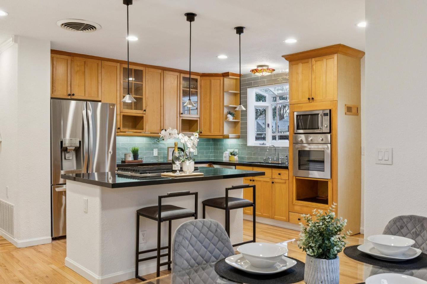 Detail Gallery Image 13 of 38 For 1336 Bird Ave, San Jose,  CA 95125 - 2 Beds | 2 Baths