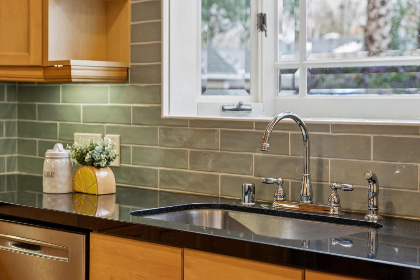 Detail Gallery Image 16 of 38 For 1336 Bird Ave, San Jose,  CA 95125 - 2 Beds | 2 Baths