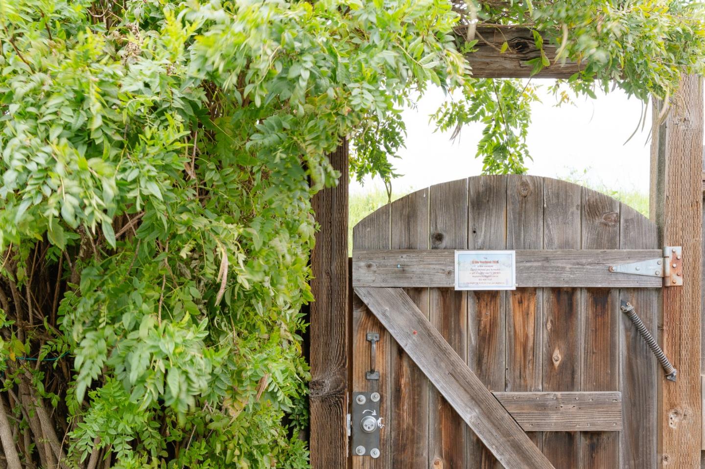 Detail Gallery Image 14 of 16 For 2120 North Pacific #25,  Santa Cruz,  CA 95060 - 1 Beds | 1 Baths