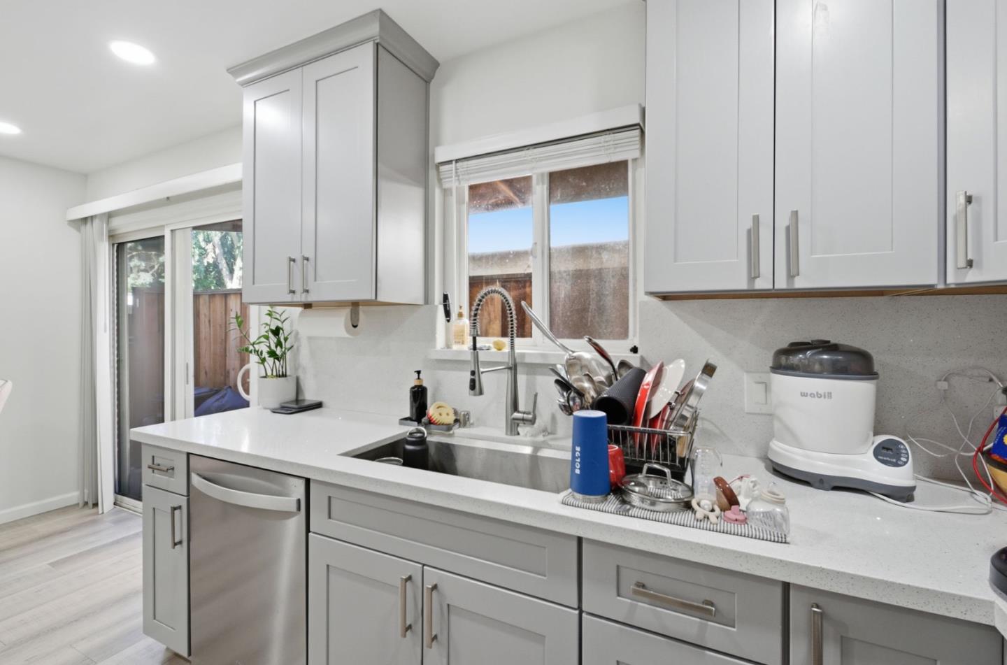 Detail Gallery Image 15 of 54 For 931 Vermont St, San Jose,  CA 95126 - – Beds | – Baths